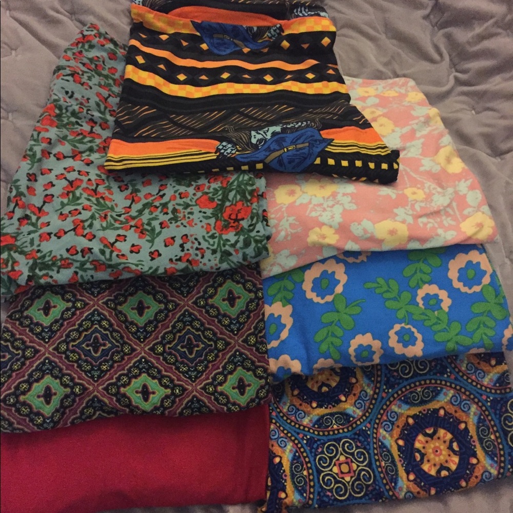 LOT OF TC LULAROE LEGGINGS